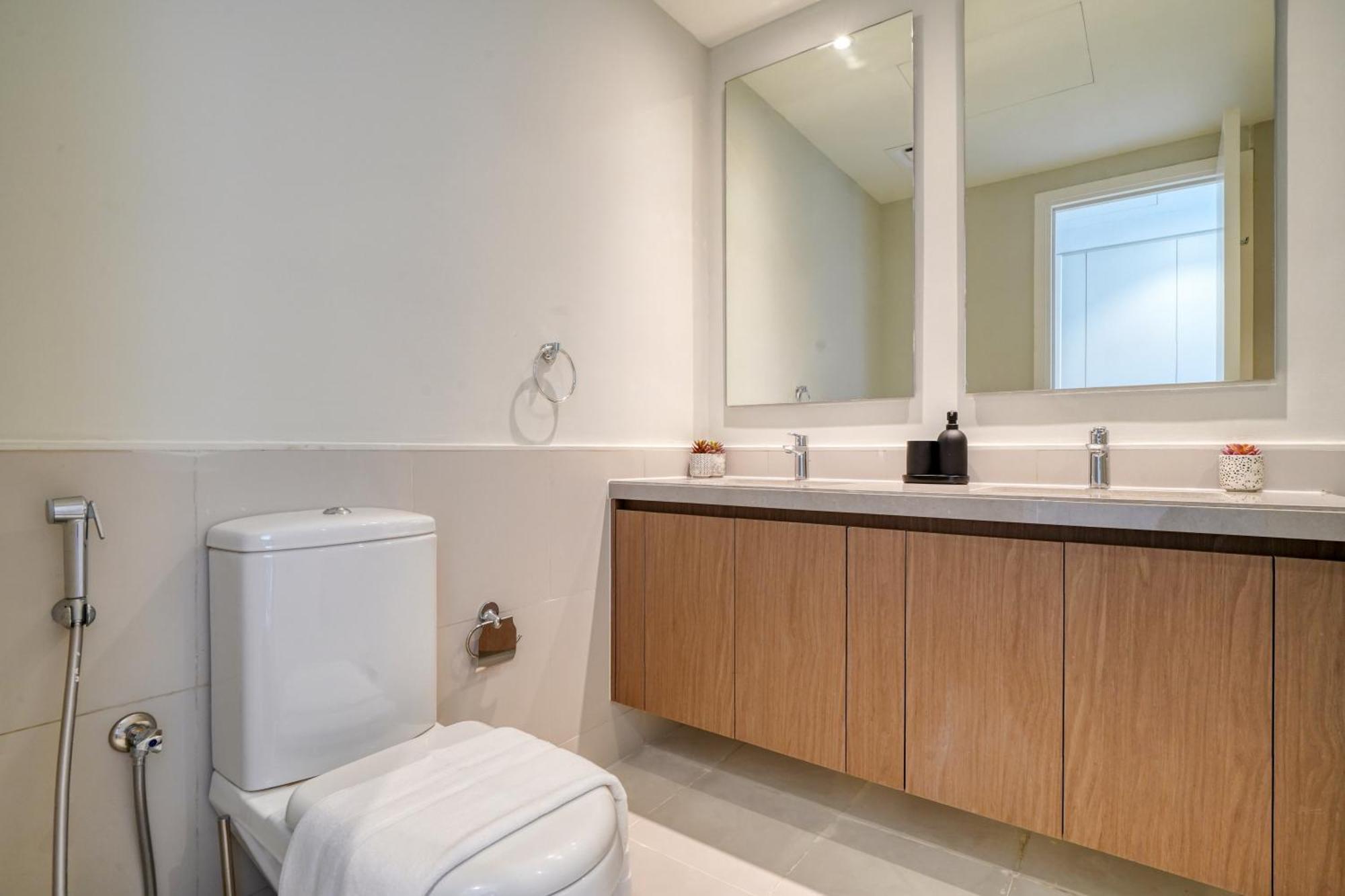Modern Furnished 2 Bhk In Urbana 2 Emaar South By Truebleu Apartment *